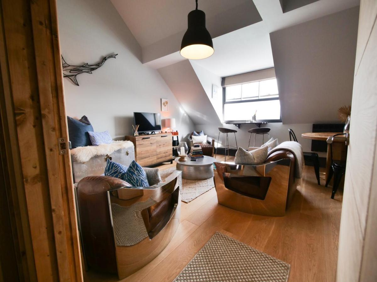 Padstow Escapes - Pajar Luxury Penthouse Apartment Екстер'єр фото