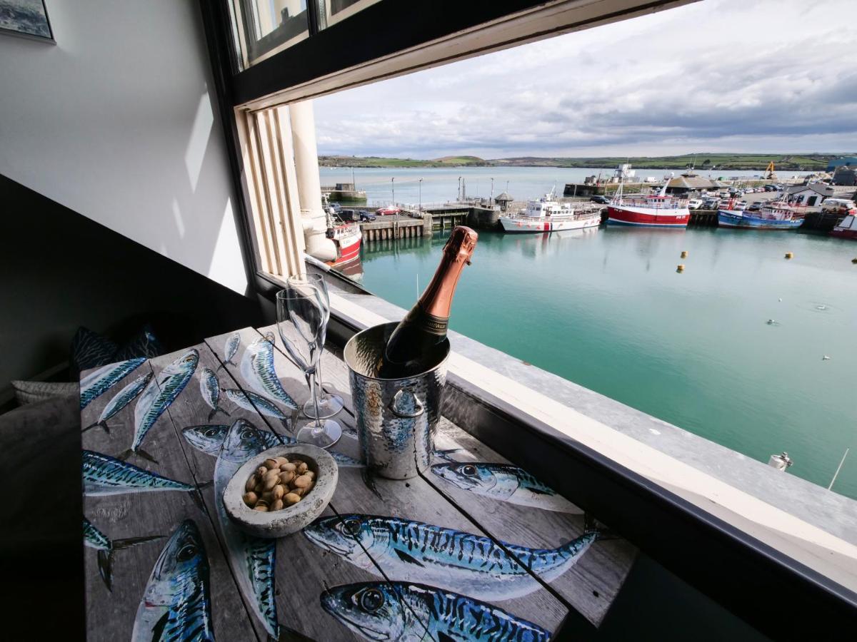 Padstow Escapes - Pajar Luxury Penthouse Apartment Екстер'єр фото