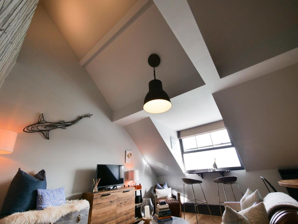 Padstow Escapes - Pajar Luxury Penthouse Apartment Екстер'єр фото
